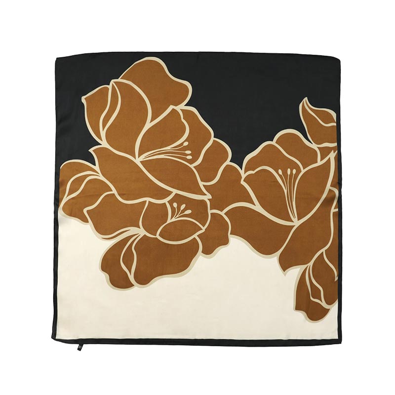 Foulard Carré Fleurs d’Ombre