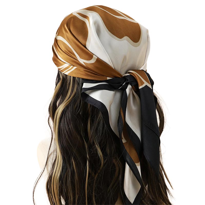 Foulard Carré Fleurs d’Ombre
